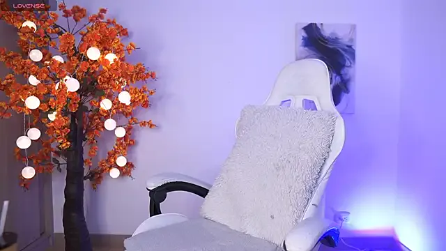 simonacavali – webcam model profile photo Image 11