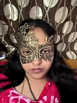 VegaBlack – webcam model profile photo Image 14