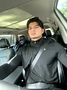 SandiSquirts – webcam model profile photo Image 17