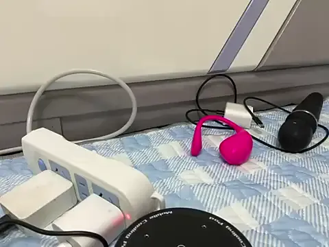 JadeMartinelli – webcam model profile photo Image 15