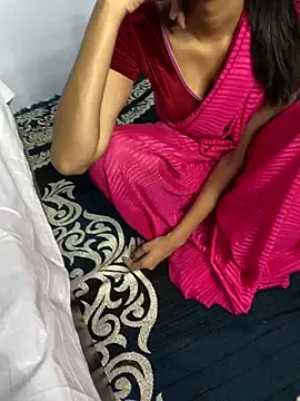 AnnyBentlei – webcam model profile photo Image 3