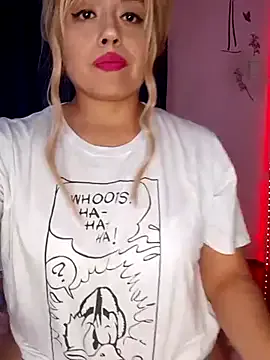 AlanaBorzi – webcam model profile photo Image 6