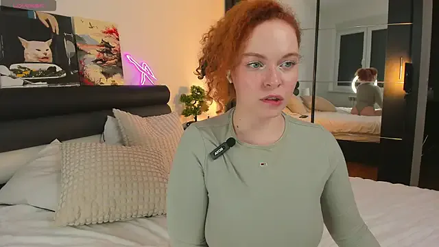 MiaRosel – webcam model profile photo Image 18