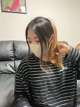 Live with AryaSummersReal on FliCam Image 6