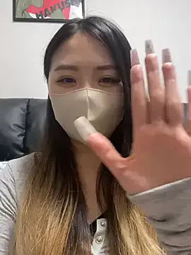 Live with AryaSummersReal on FliCam Image 7