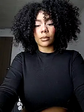 JenCollins – webcam model profile photo Image 11