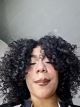 JenCollins – webcam model profile photo Image 5