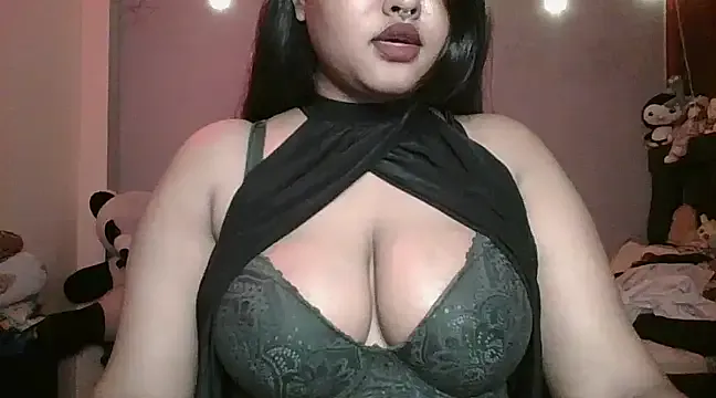 Your-love-12 – webcam model profile photo