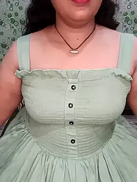 Erotic_and_Exotic – webcam model profile photo Image 2