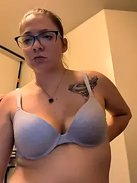 SabrinaFiory – webcam model profile photo Image 16