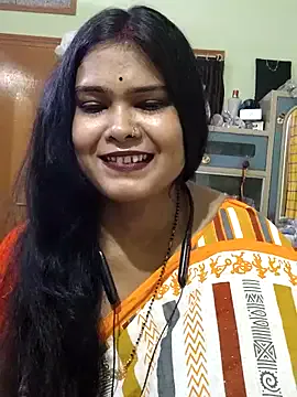 SandiSquirts – webcam model profile photo Image 19