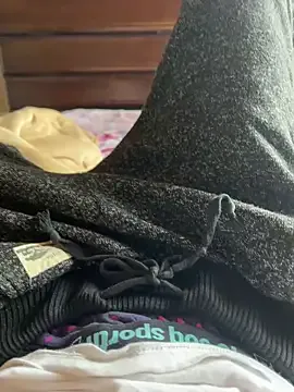 ZoeMurphy – webcam model profile photo Image 5