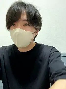 LaraOlsen – webcam model profile photo Image 3